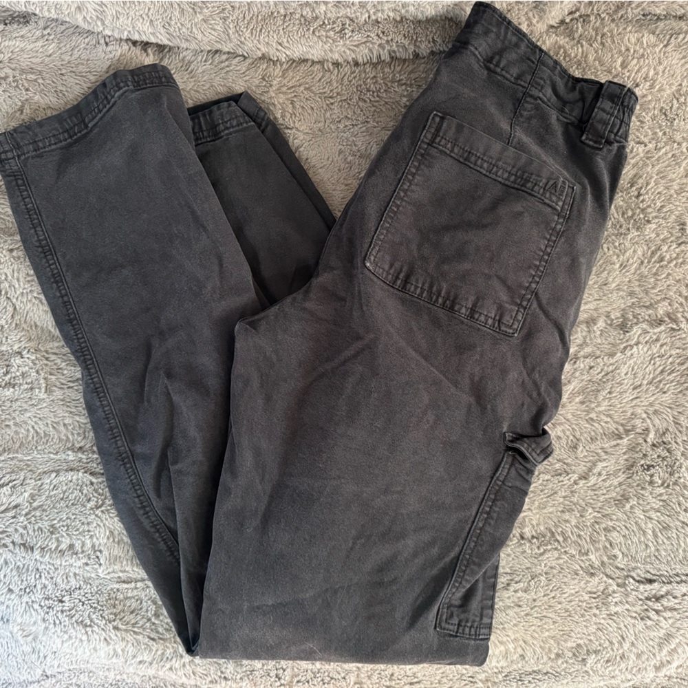 AE Cargo Pants women’s size 8 long